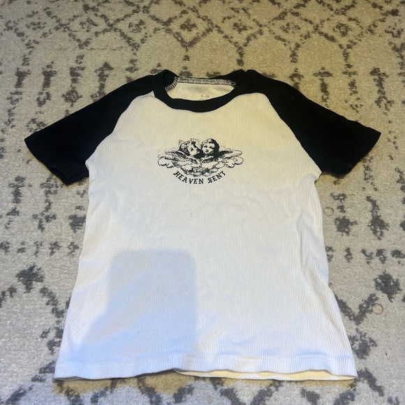 Pacsun crop top shirt - Picture 2 of 2